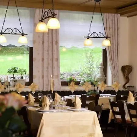 Hotel Ringhotel Essinger Hof 3*