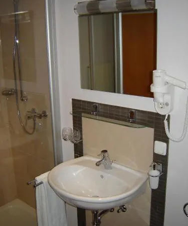 Ringhotel Essinger Hof Эссинг